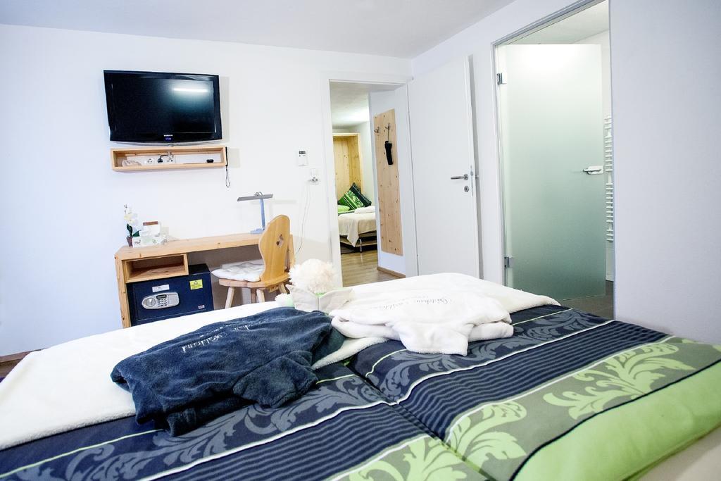 Gaestehaus Waldrand Garni Wiesing Εξωτερικό φωτογραφία